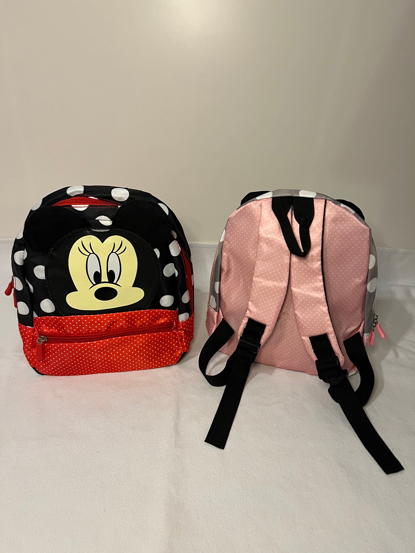 Kinderrucksack im Mickey- oder Minnie-Mouse-Design